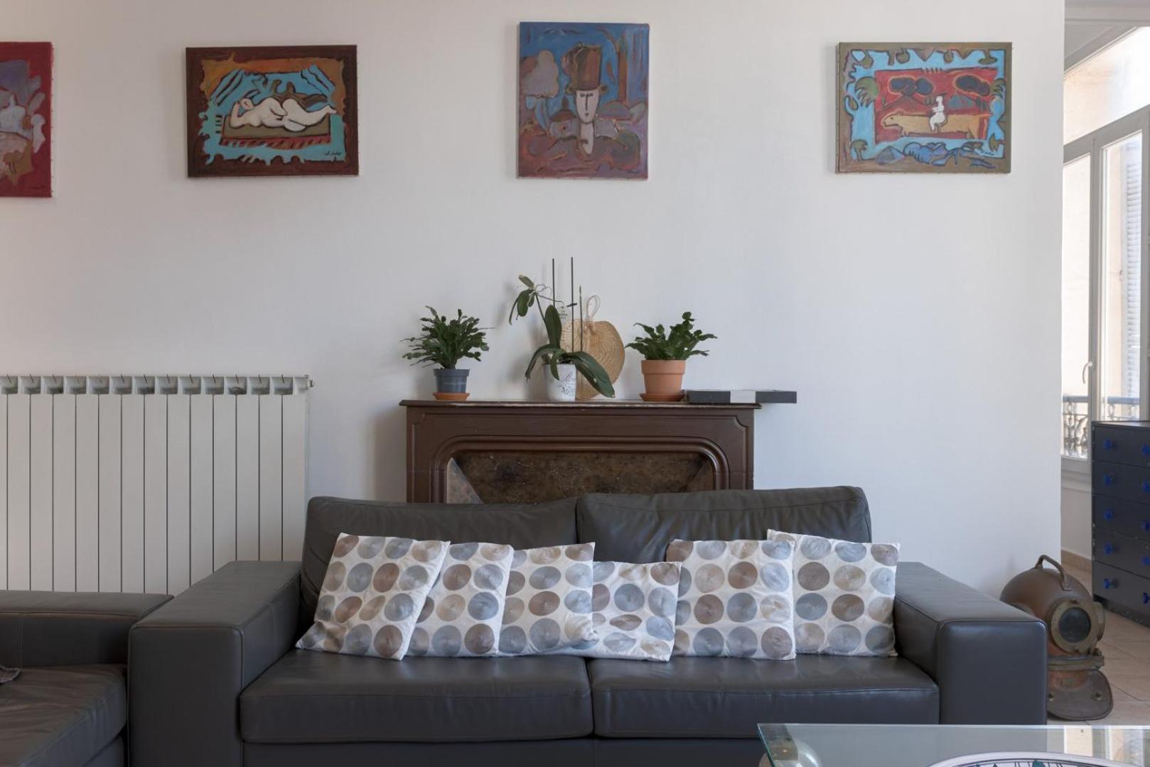 Carnot Prestige - Spacious & Appartement Cannes